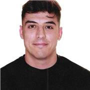 Biólogo especializado en Organismos y Sistemas, Auxiliar Técnico Veterinario y cursando el Máster de Etología Aplicada de en UAM